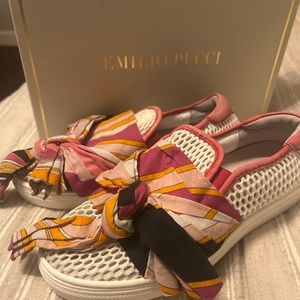 Emilio Pucci Little Girls Slip On Shoes